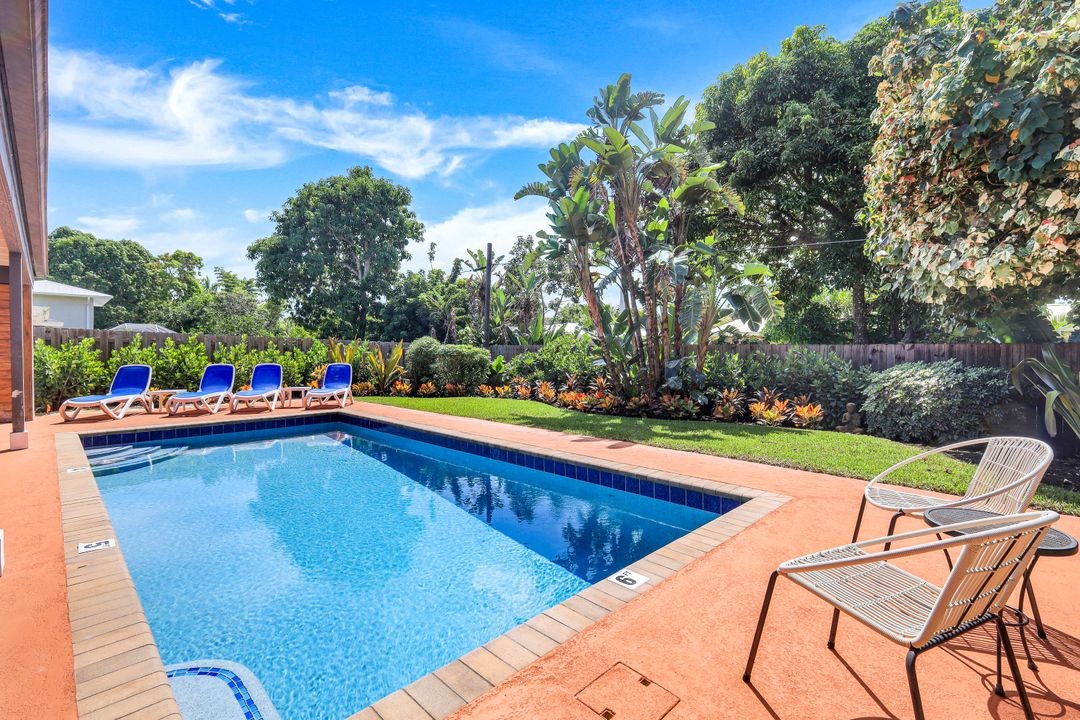 Newman Hospitality-Naples LaStrada-image-1